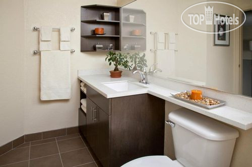 New photos from tourists Candlewood Suites Chicago O hare 3*