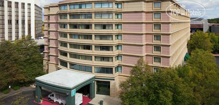 Hotelier's photos Embassy Suites Chicago - O Hare Rosemont 3*