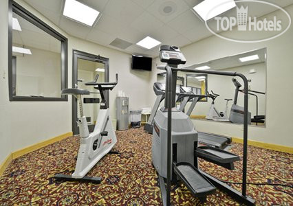 New photos from tourists Comfort Suites Springfield 3*