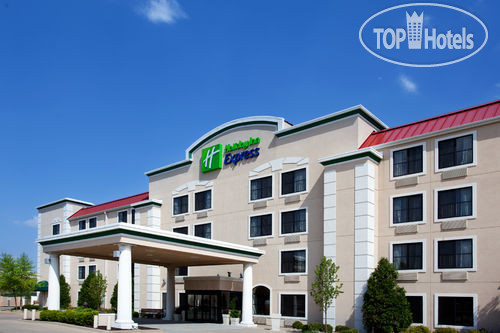 Hotelier's photos Holiday Inn Express East Peoria 2*