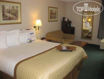 New photos from tourists Baymont Inn & Suites Bloomington 3*