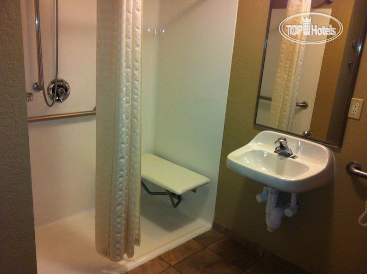 New photos from tourists Candlewood Suites Elgin NW-Chicago 2*