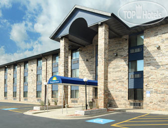 Hotelier's photos Days Inn Bridgeview 2*