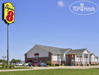 New photos from tourists Super 8 Jerseyville 2*