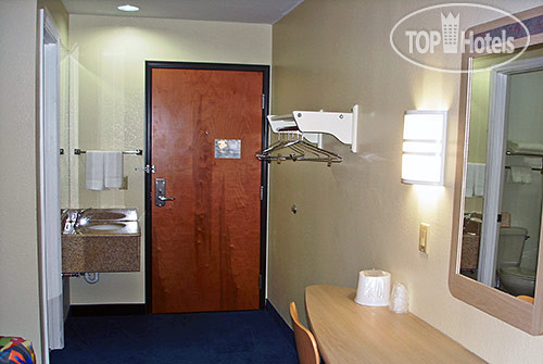 New photos from tourists Motel 6 Urbana 2*