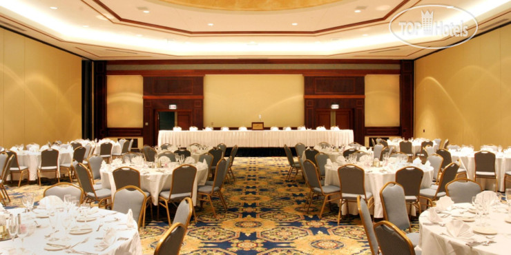 New photos from tourists Crowne Plaza Springfield 4*