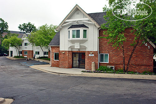 Hotel photo Motel 6 Chicago North Central-Arlington Heights 2*