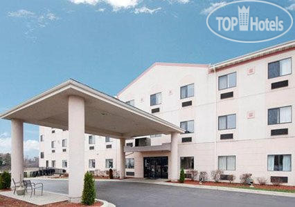 Hotelier's photos Comfort Suites Lombard 3*