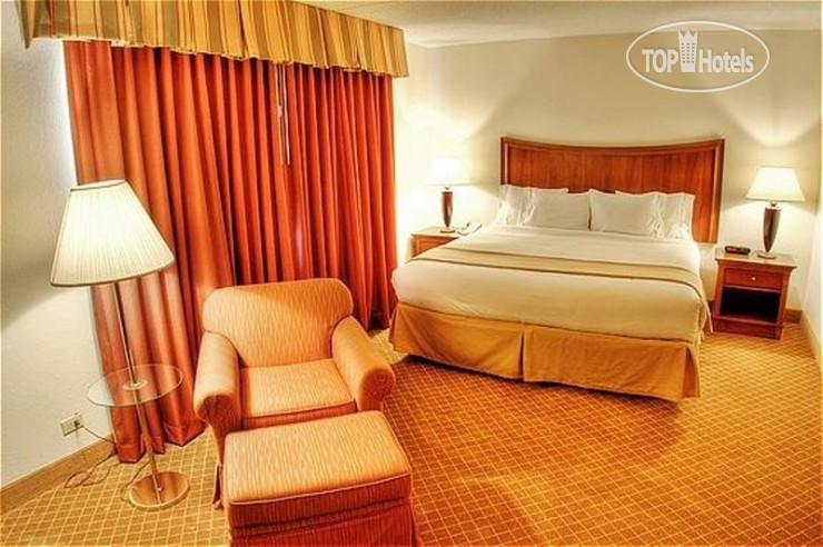 New photos from tourists Holiday Inn Express Chicago-Arlington Heights 2*