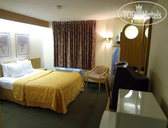 New photos from tourists Howard Johnson Lincoln 2*
