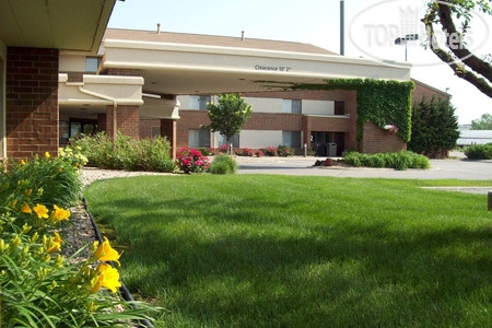 Hotelier's photos Country Inn & Suites By Carlson Lincoln Airport 2*