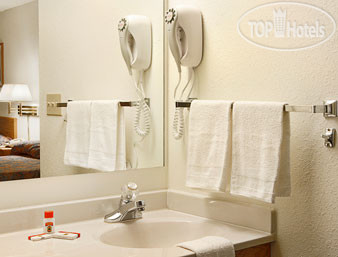 New photos from tourists Super 8 West Point 2*