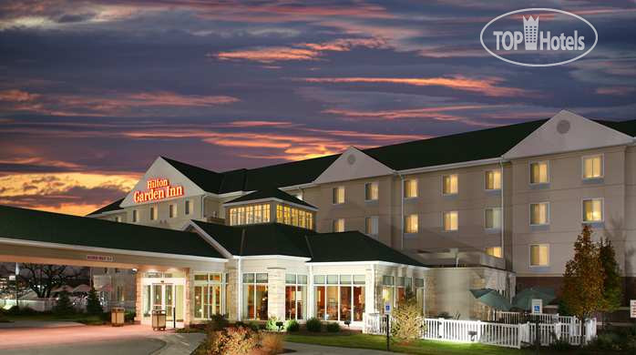 Hotelier's photos Hilton Garden Inn Omaha West 3*