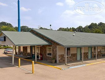 Hotel photo Travelodge Parkersburg 2*