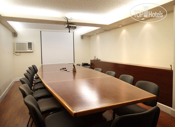 Hotelier's photos Waikiki Gateway 3*