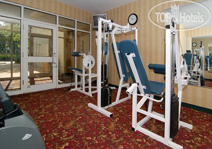 New photos from tourists Quality Inn 2*