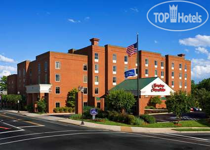Hotelier's photos Hampton Inn & Suites Charlottesville-At The University 3*