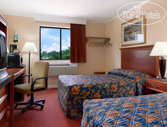 New photos from tourists Super 8 Suffolk Tidewater 2*