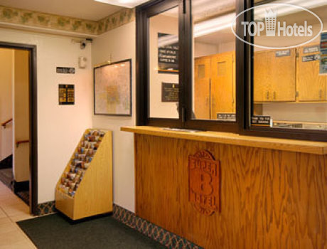 New photos from tourists Super 8 Richmond Broad Street 2*