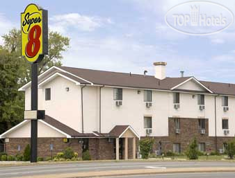 Hotelier's photos Super 8 Richmond Broad Street 2*