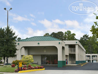 Hotelier's photos Super 8 Williamsburg Historic Area 2*
