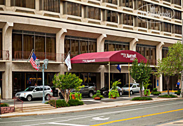 New photos from tourists Crystal City Marriott at Reagan National Airport 3*