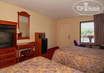 New photos from tourists Econo Lodge Richmond 3*