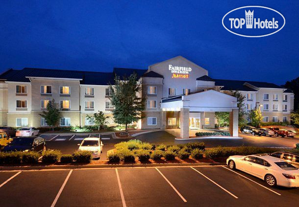 Hotelier's photos Fairfield Inn & Suites Richmond Northwest 3*