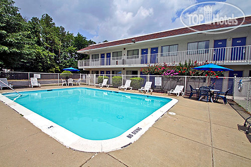 New photos from tourists Motel 6 Richmond Airport