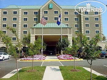 Hotelier's photos Embassy Suites Dulles Airport 3*