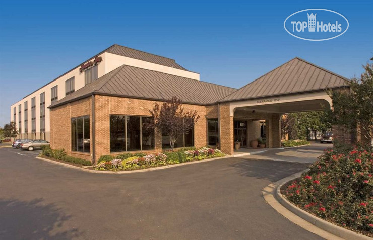 Hotelier's photos Hampton Inn Norfolk-Naval Base 3*