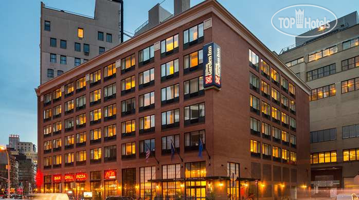 Hotelier's photos Hilton Garden Inn Tribeca 4*