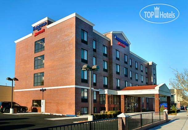 Hotelier's photos Fairfield Inn New York LaGuardia Airport Astoria 3*