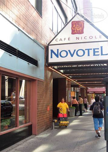 New photos from tourists Novotel New York 4*