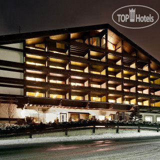 Фото Lowen Hotel Montafon Schruns