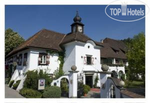 Hotel photo Schloss Leonstain 4*