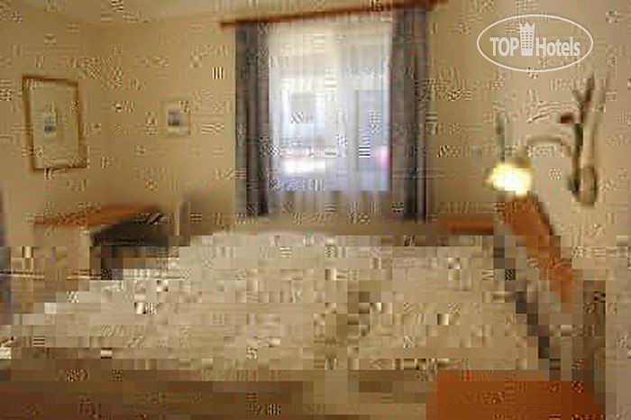 New photos from tourists Huettl APT