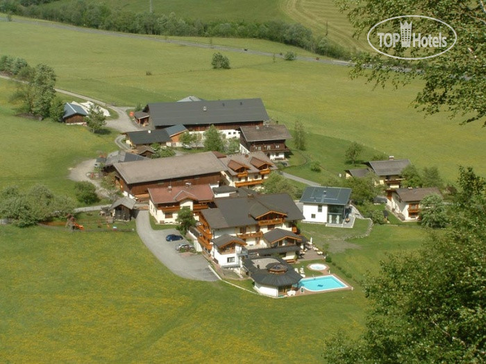 Hotelier's photos Feriendorf Ponyhof Hollaus 3*
