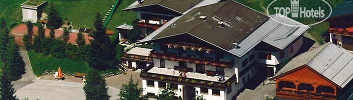 Hotelier's photos Ferienhaus Hinterronach 3*