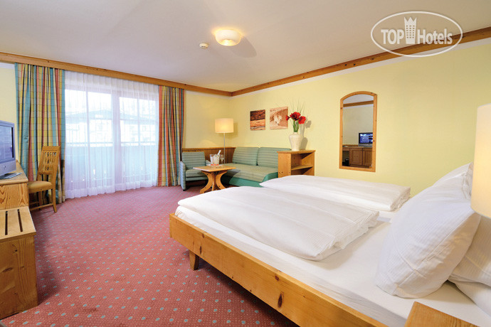 Новые добавленные фото туристов Eva Village 4*