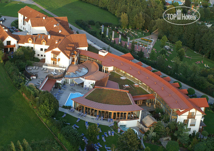 Hotelier's photos Thermenhof Paierl 4*