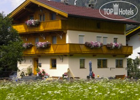 Hotelier's photos Weidmannheil Guest House
