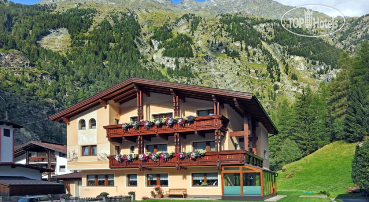 Hotelier's photos Haus Alpina Pension
