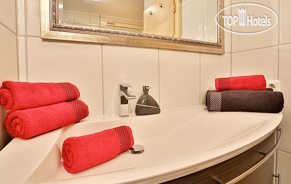 New photos from tourists Bonderosa Lodge
