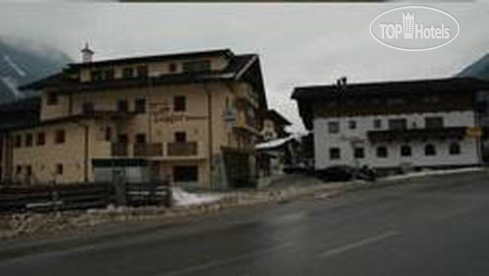 New photos from tourists Zum Zegger