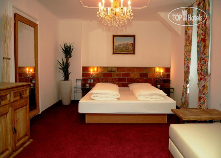 Hotel photo Castle Hotel Halbturn Knappenstockl 
