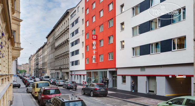 Hotel photo Meininger Hotel Wien Downtown Franz 3*