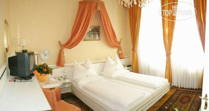 New photos from tourists Zur Wiener Staatsoper 3*