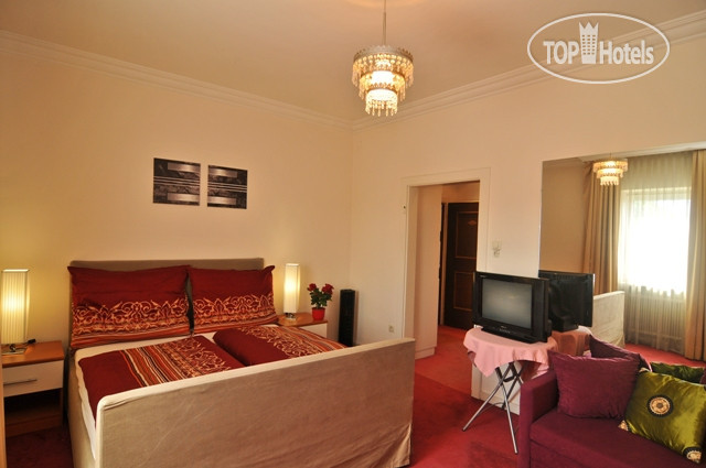 New photos from tourists Vogelweiderhof 3*