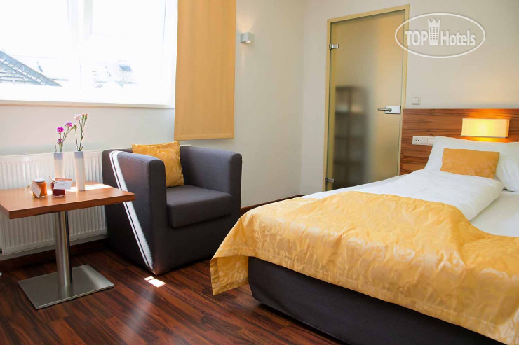 Hotel photo Jedermann Hotel 3*